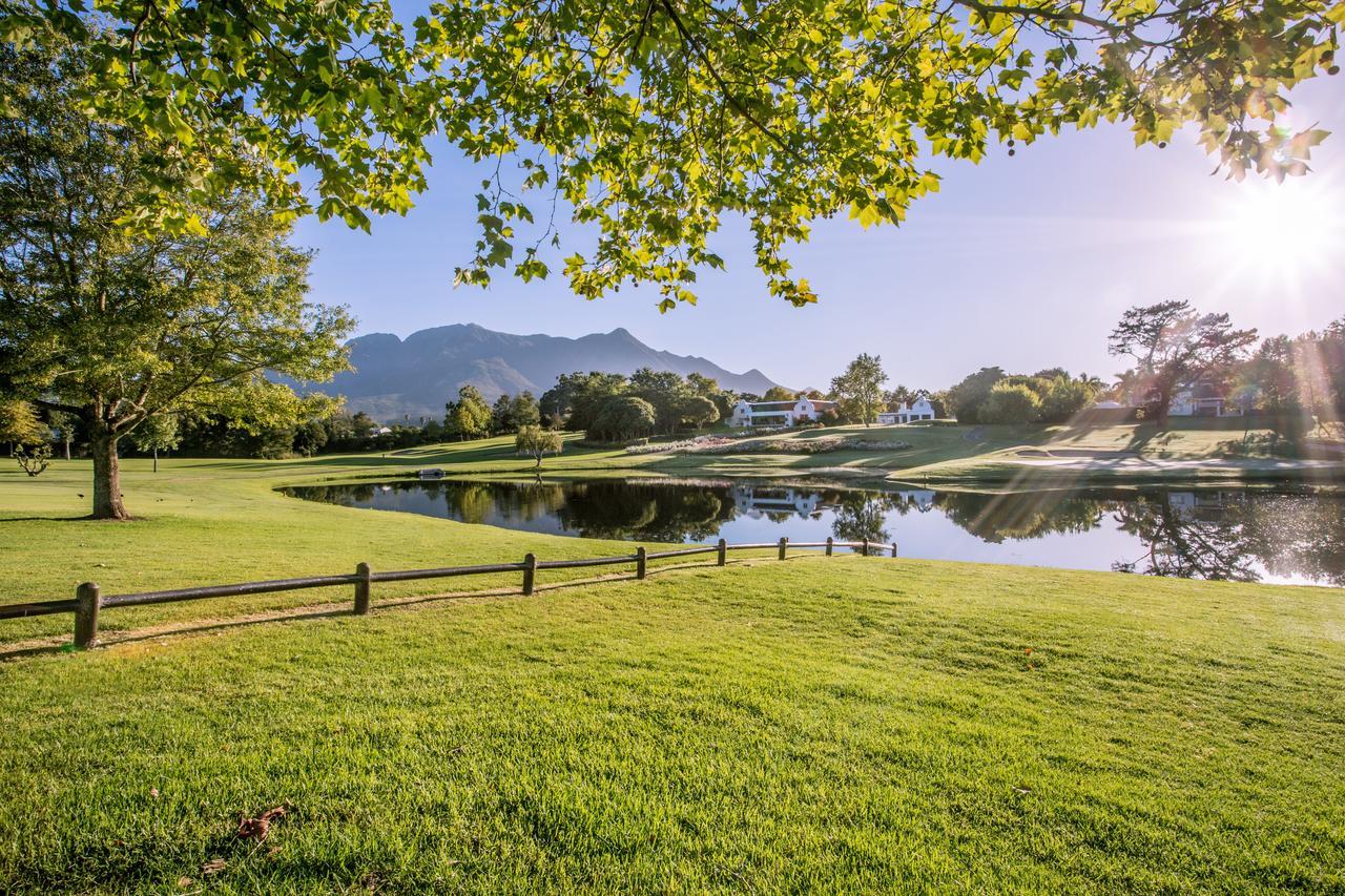 Fancourt Hotel George Exterior photo